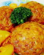 Тефтели под соусом в духовке