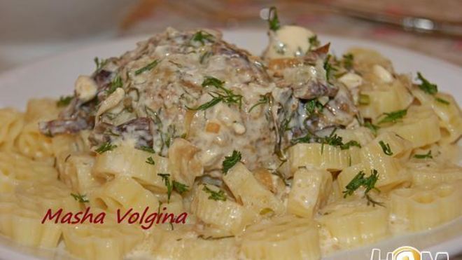 Рецепт Тефтели в грибном соусе с сыром