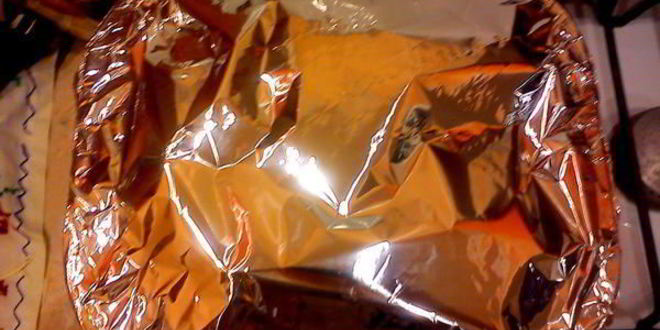 Рецепт тефтели в пикантном соусе, запеченые с картофелем