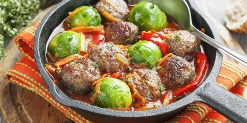 Как приготовить тефтели в томатном соусе