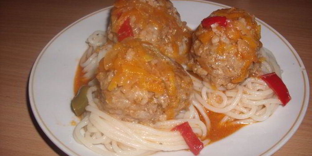 Рецепт тефтельки из курицы и гречки в соусе