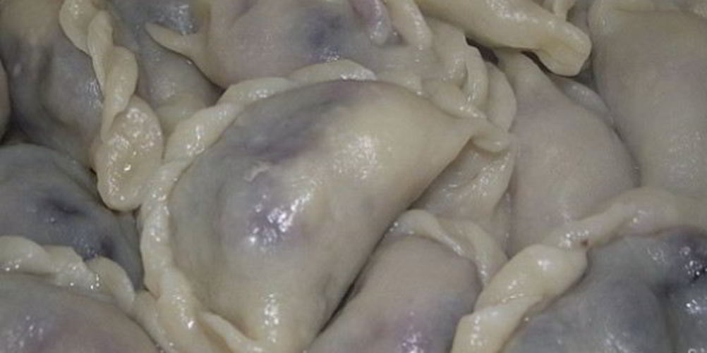 Как приготовить вареники с шелковицей