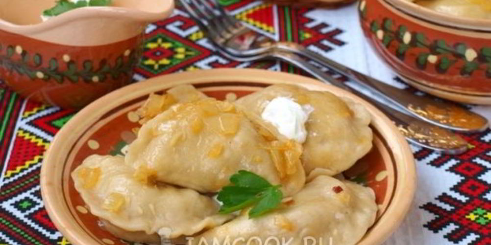 Как приготовить вареники с жареной капустой