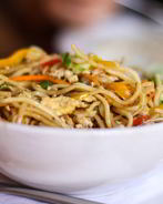 Вок лапша с курицей