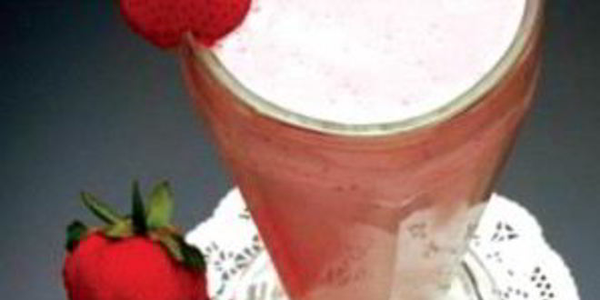 Рецепт бананово-клубничный коктейль