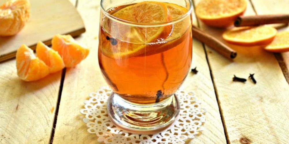 Рецепт чайный напиток с нектаринами и клубникой