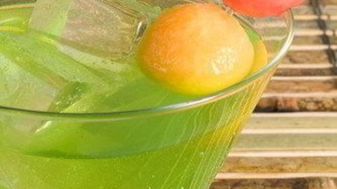 Рецепт Дынно-имбирный пунш с базиликом