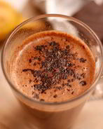 Горячий банановый коктейль с шоколадом