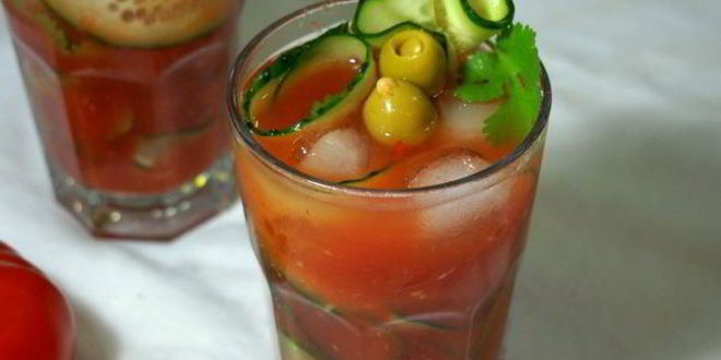 Рецепт летний томатно-огуречный коктейль