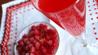 Рецепт Напиток из калины с мятой и медом