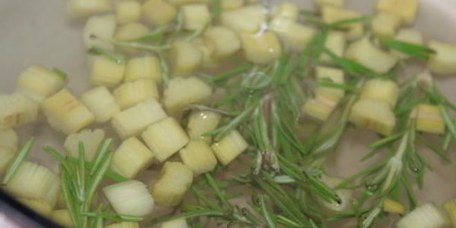 Рецепт напиток из ревеня с розмарином