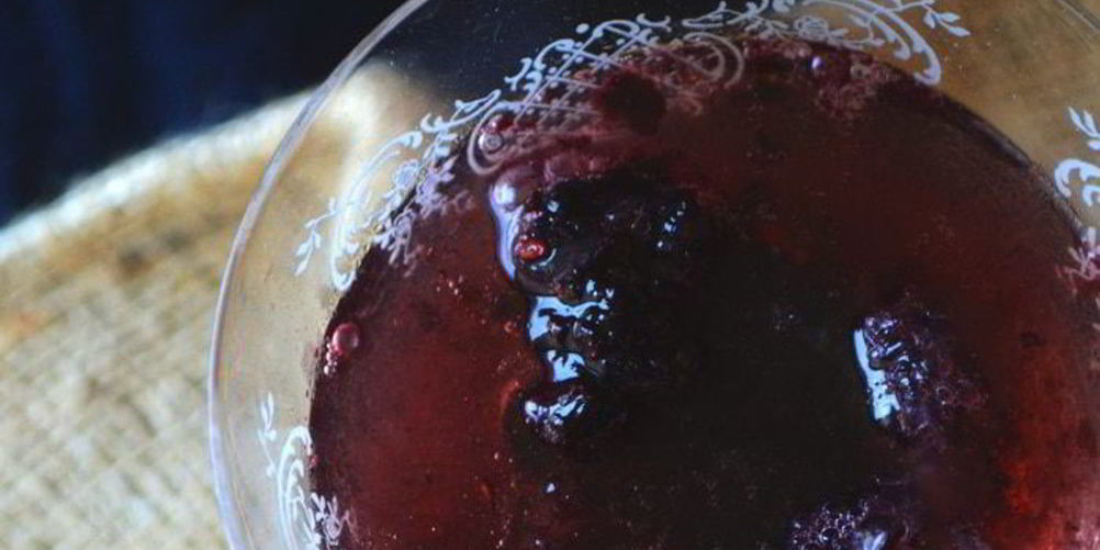 Как приготовить освежающий черничный коктейль