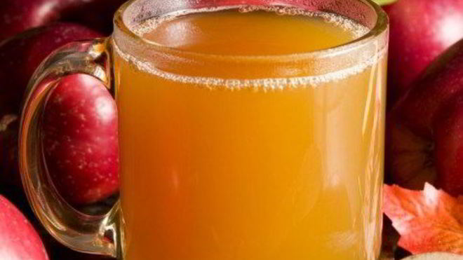 Рецепт Рождественский яичный пунш с пивом и хересом