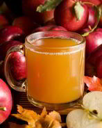 Рождественский яичный пунш с пивом и хересом