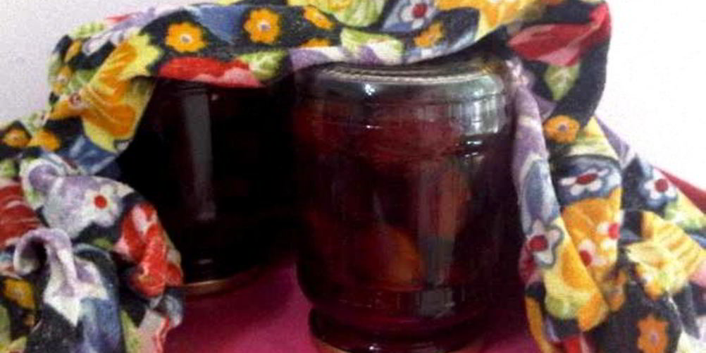 Как приготовить сливы в сиропе на зиму