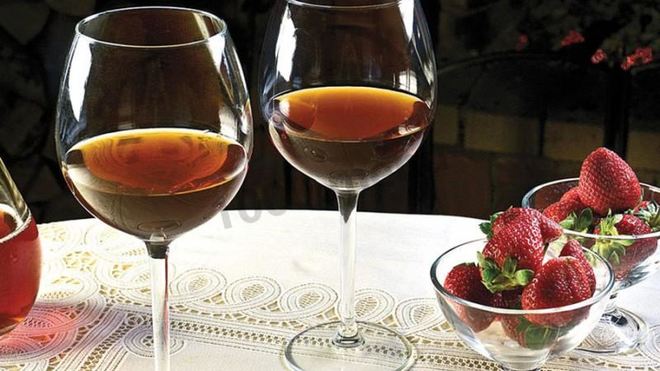 Рецепт Вино из клубники клубничное