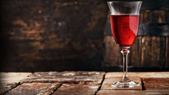 Рецепт Вино из вишни с косточками