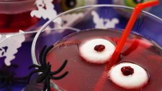 Рецепт Вишневый пунш Глаза вампира