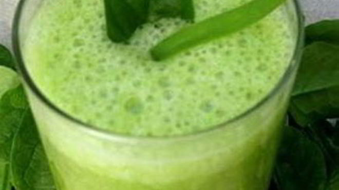 Рецепт Зеленый витаминный напиток с семенами льна