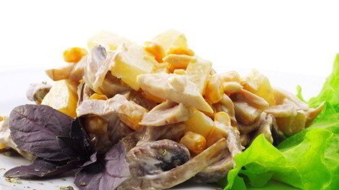 Рецепт Фруктовый куриный салат с ананасами и кокосом