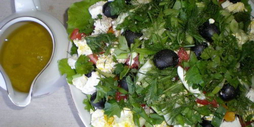 Как приготовить салат греческий