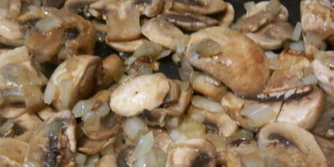 Рецепт морковный салат с фасолью и грибами