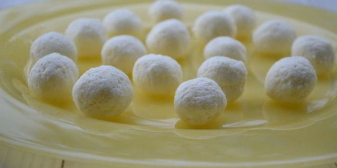 Рецепт овощной салат с сырными шариками