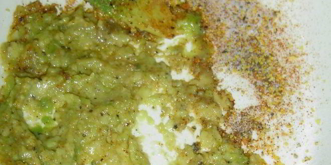 Рецепт рисово-овощной салат с соусом из авокадо