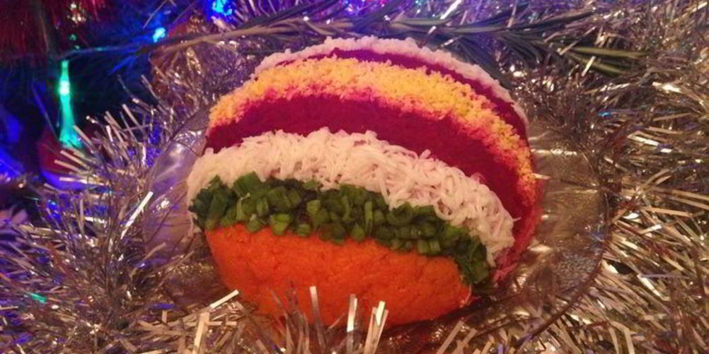 Как приготовить салат елочный шар