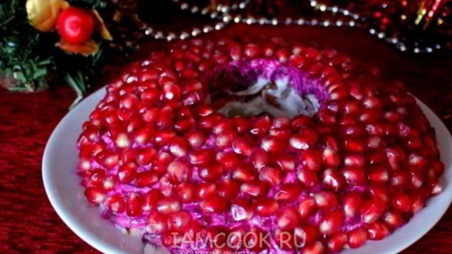 Рецепт Салат Гранатовый браслет со свининой