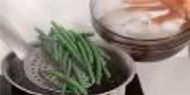 Рецепт салат из фасоли с грибами и черри