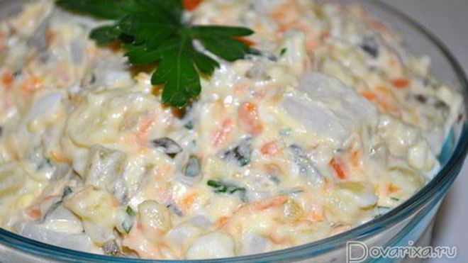 Рецепт Салат из кальмаров с овощами