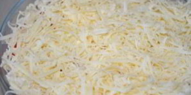 Рецепт салат из ветчины и сыра