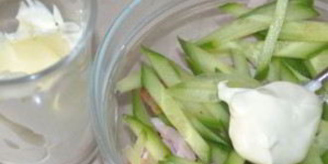 Рецепт салат из ветчины и сыра