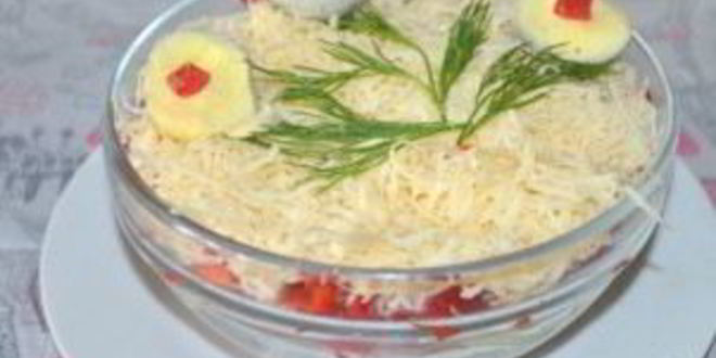 Рецепт салат из ветчины и сыра