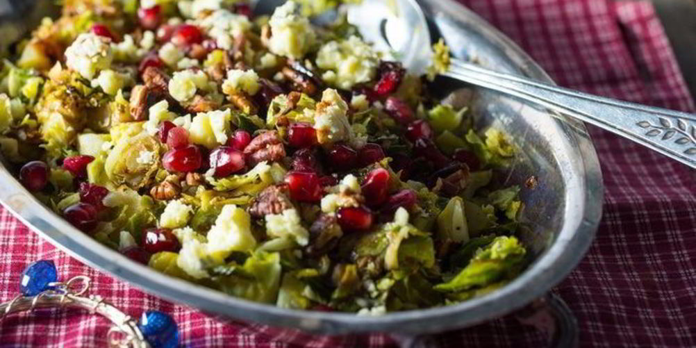 Рецепт весенний салат из яйца и молодой капусты