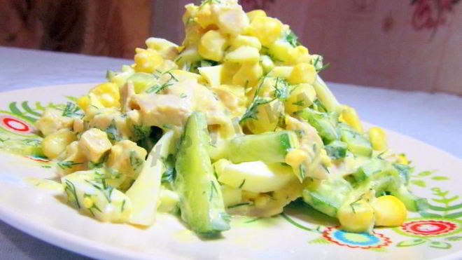 Рецепт Салат копченая грудка кукуруза