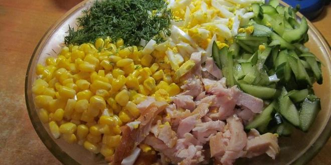 Рецепт салат копченая грудка кукуруза