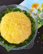 Салат Одуванчик с красной рыбой