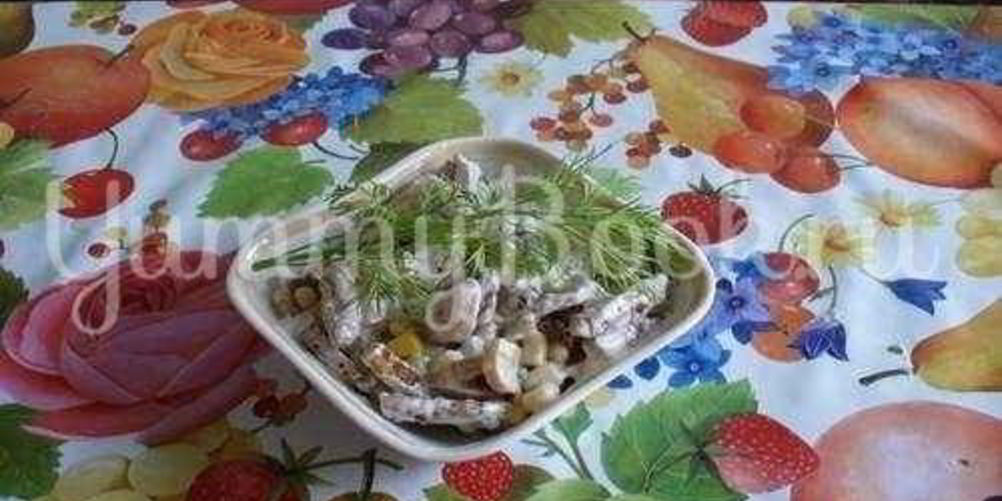 Как приготовить салат овощной с грибами и сухариками