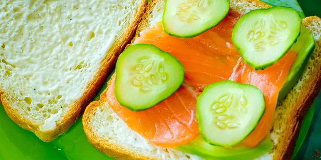 Рецепт салат пятничный ужин с сэндвичами