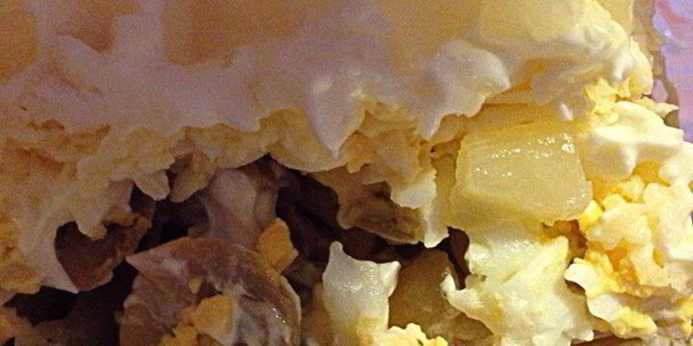 Как приготовить салат с ананасом и курицей