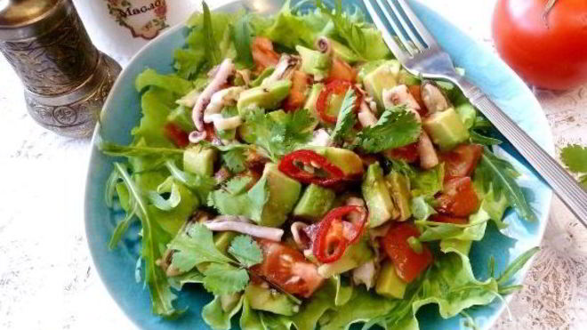 Рецепт Салат с авокадо и морепродуктами