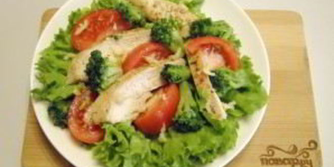 Рецепт салата с брокколи и курицей