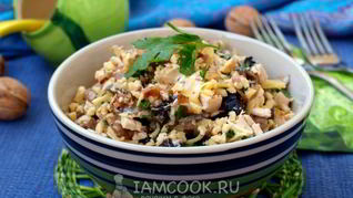 Рецепт Салат с черносливом и грибами