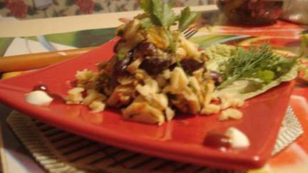 Рецепт Салат с фасолью и крабовыми палочками