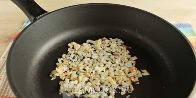 Рецепт салат с горошком и яйцом