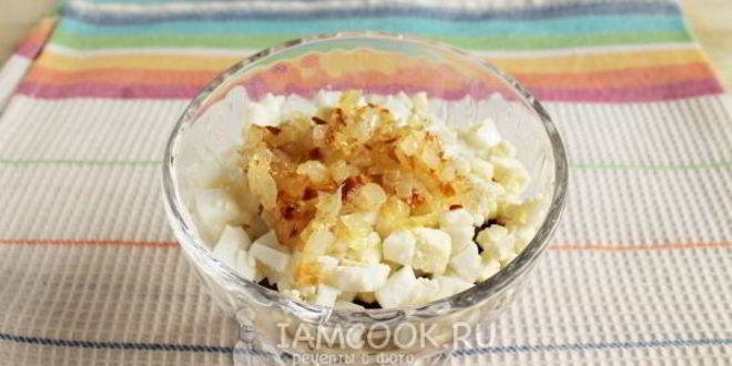 Рецепт салат с горошком и яйцом