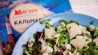 Рецепт Салат с кальмарами