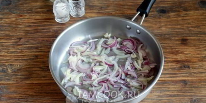 Рецепт салат с консервированной фасолью, морковью и луком